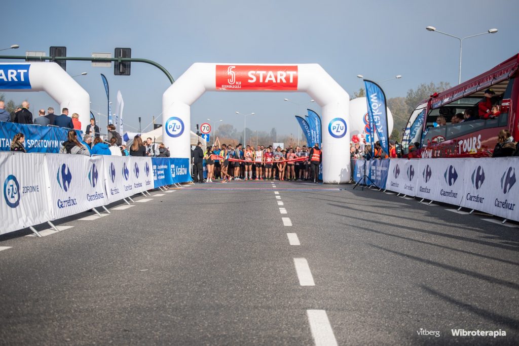 5. PZU Cracovia Półmaraton Królewski zdjęcie relacja vitberg wibroterapia (1)-min