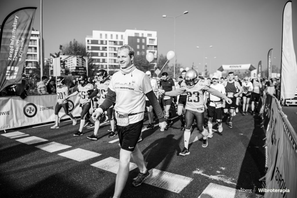 5. PZU Cracovia Półmaraton Królewski zdjęcie relacja vitberg wibroterapia (1)-min