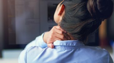 Ból szyi - przyczyny i leczenie